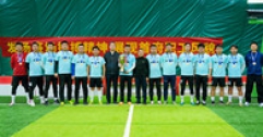 集團公司足球隊在全市干部職工運動會總決賽中奪冠